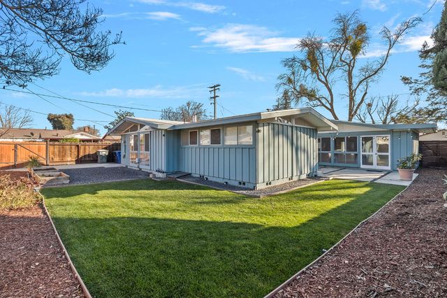 1001 W Granger Ave, Modesto, CA 95350