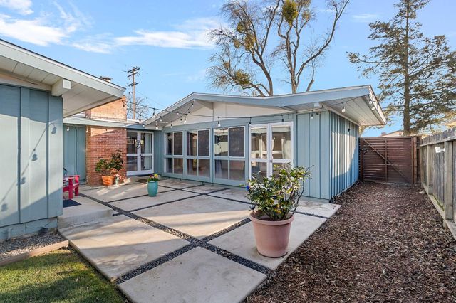 1001 W Granger Ave, Modesto, CA 95350