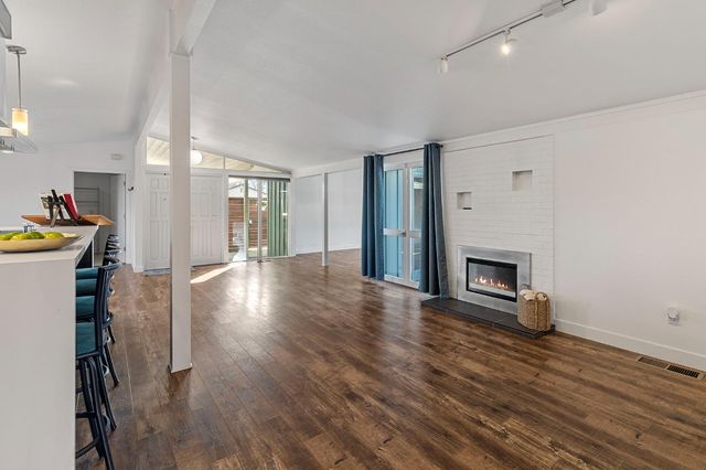 1001 W Granger Ave, Modesto, CA 95350