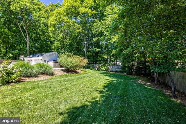 12006 WAYLAND ST, Oakton, VA 22124