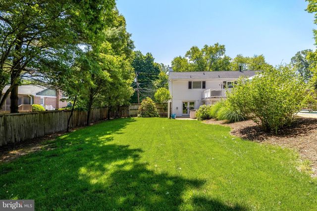 12006 WAYLAND ST, Oakton, VA 22124