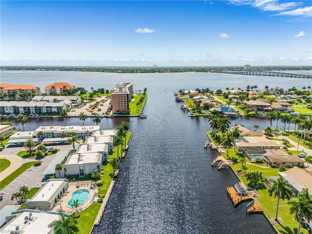 1926 SE 43rd ST 217, Cape Coral, FL 33904
