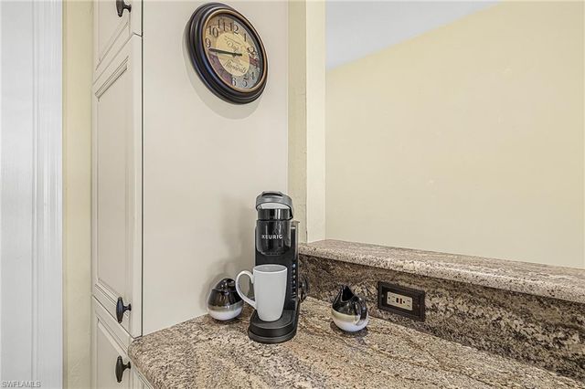 1926 SE 43rd ST 217, Cape Coral, FL 33904