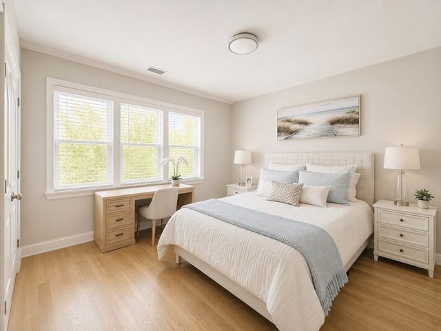 4 Baldwin St 4, Newton, MA 02458