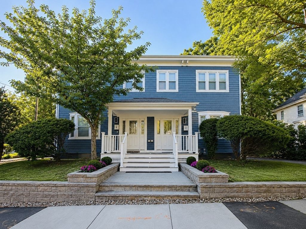 4 Baldwin St 4, Newton, MA 02458