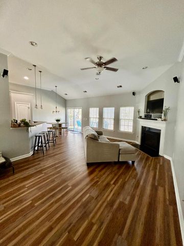 9697 Seminole Way, Summerville, SC 29485