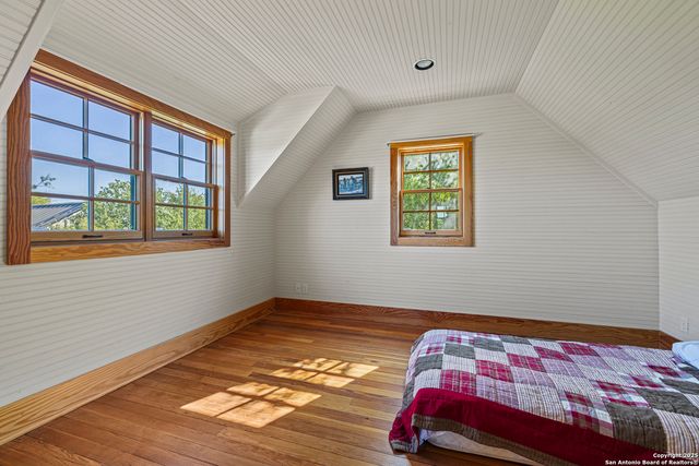 9402 Doss-Spring Creek Road, Doss, TX 78618