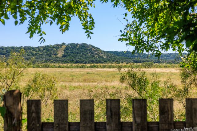 9402 Doss-Spring Creek Road, Doss, TX 78618