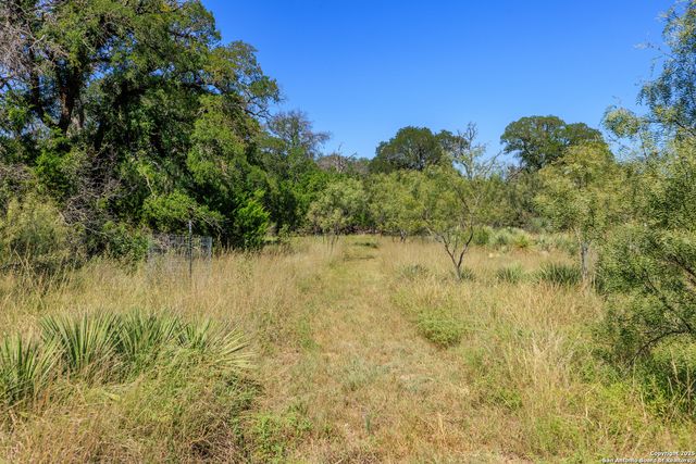 9402 Doss-Spring Creek Road, Doss, TX 78618