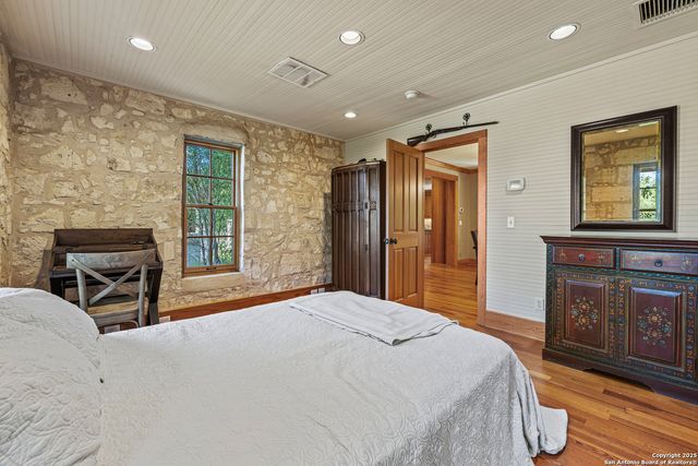 9402 Doss-Spring Creek Road, Doss, TX 78618