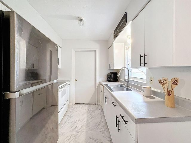 27083 ROPER ROAD, Brooksville, FL 34602