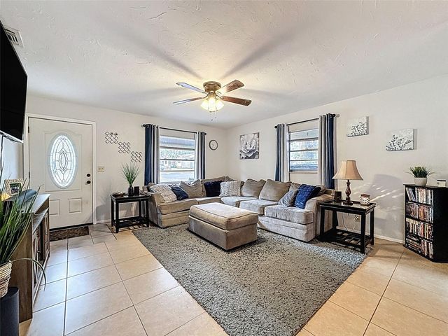 27083 ROPER ROAD, Brooksville, FL 34602