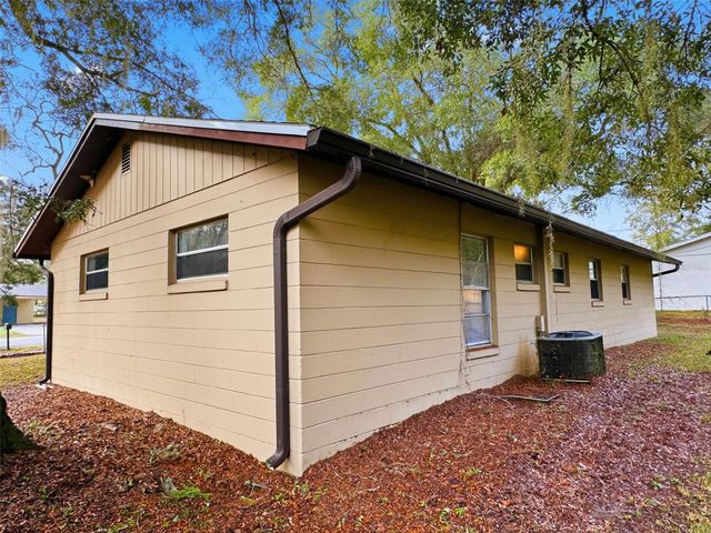 27083 ROPER ROAD, Brooksville, FL 34602