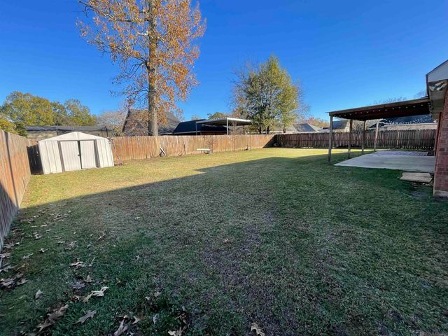 14162 Troy Duplessis Rd, Gonzales, LA 70737