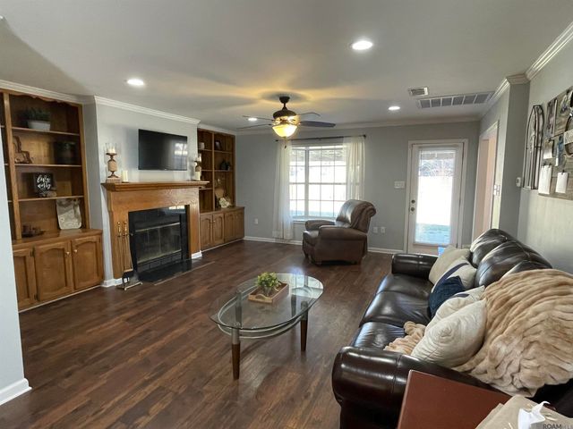 14162 Troy Duplessis Rd, Gonzales, LA 70737