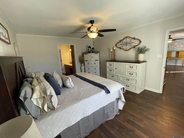 14162 Troy Duplessis Rd, Gonzales, LA 70737