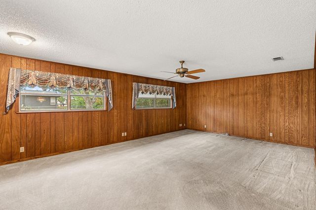 1800 Barbara ST, Austin, TX 78757