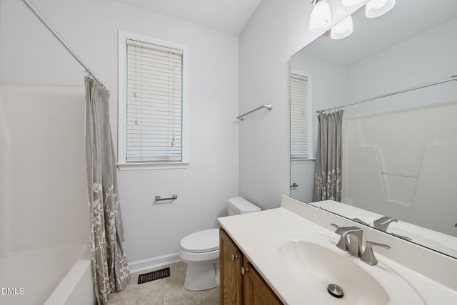 566 Timberknoll Lane, Wake Forest, NC 27587