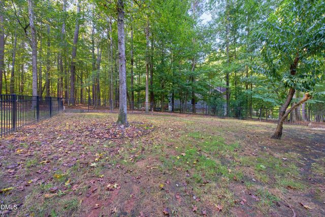 566 Timberknoll Lane, Wake Forest, NC 27587