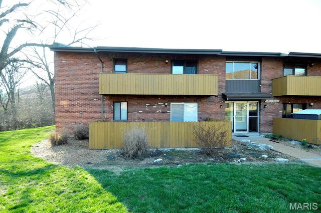 1190 Calley Drive C, St Louis, MO 63125