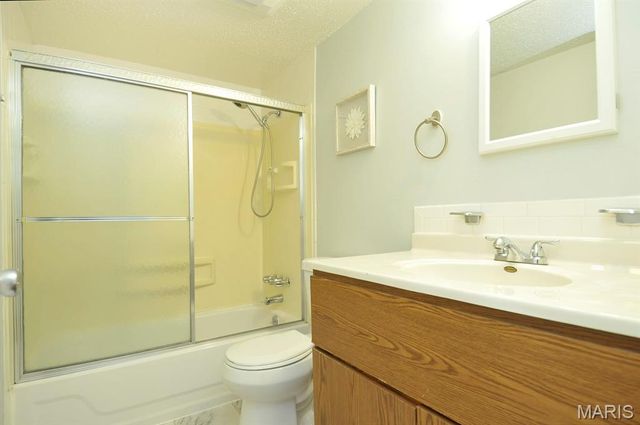 1190 Calley Drive C, St Louis, MO 63125