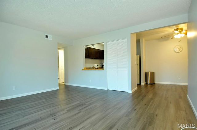 1190 Calley Drive C, St Louis, MO 63125