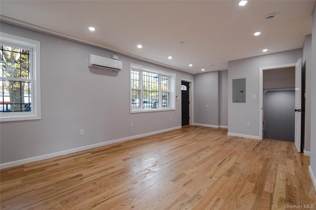 7036 70th Street, Glendale, NY 11385