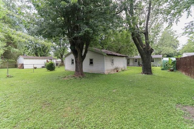 2530 S Saint James Boulevard, Evansville, IN 47714