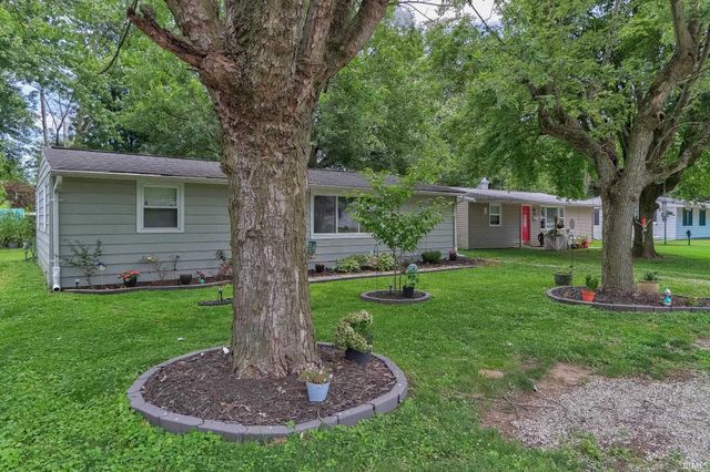 2530 S Saint James Boulevard, Evansville, IN 47714