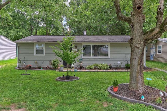 2530 S Saint James Boulevard, Evansville, IN 47714