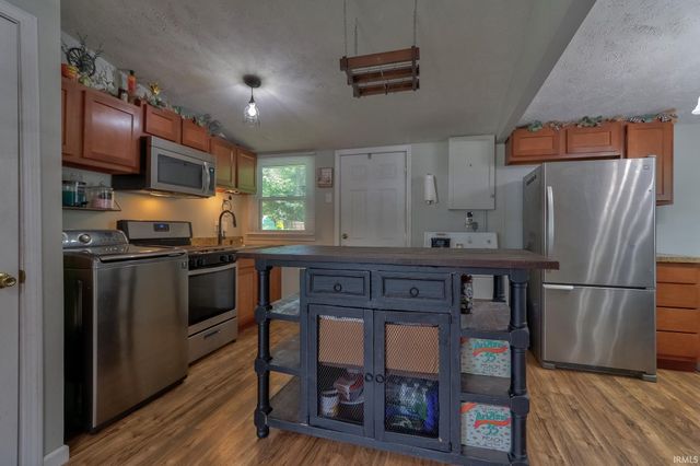 2530 S Saint James Boulevard, Evansville, IN 47714
