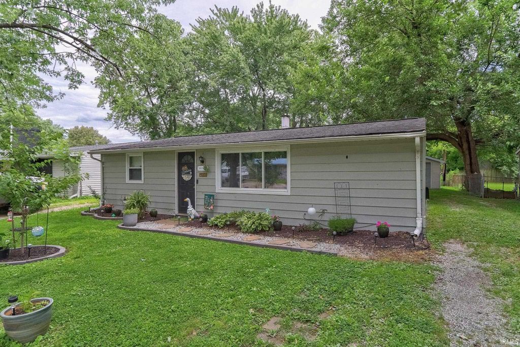 2530 S Saint James Boulevard, Evansville, IN 47714