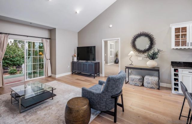 2035-41 Mango Glen, Vista, CA 92084