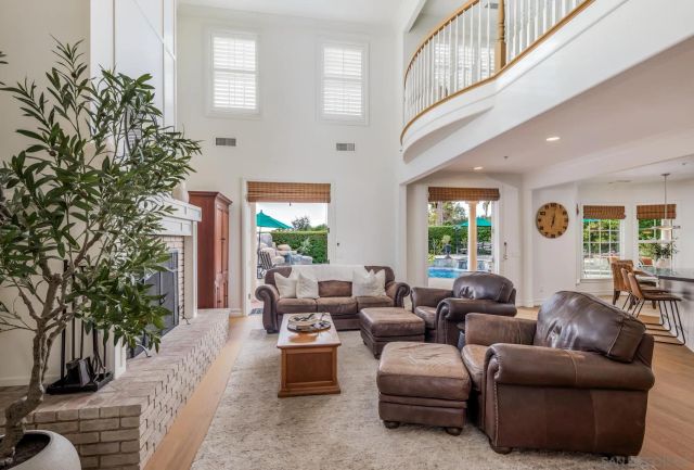 2035-41 Mango Glen, Vista, CA 92084