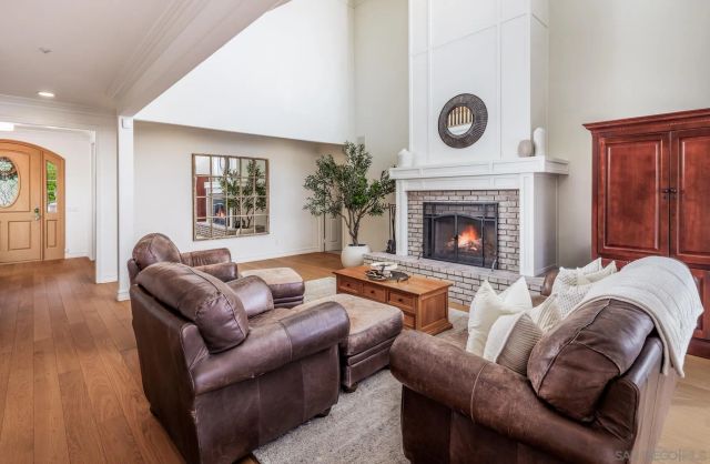 2035-41 Mango Glen, Vista, CA 92084