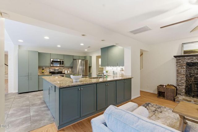 3201 Fieldview Court, Raleigh, NC 27607