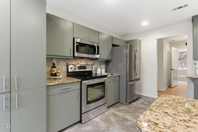 3201 Fieldview Court, Raleigh, NC 27607