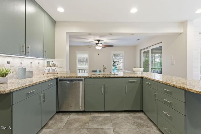 3201 Fieldview Court, Raleigh, NC 27607