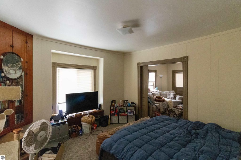 Image 6 of property listing at 628 Oak, Mt Pleasant, MI 48858