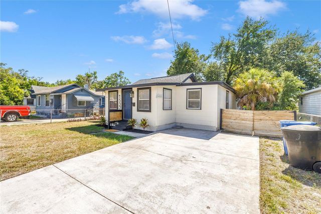 1537 39TH STREET S, St Petersburg, FL 33711