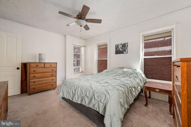 254 DUKE ST, Ephrata, PA 17522
