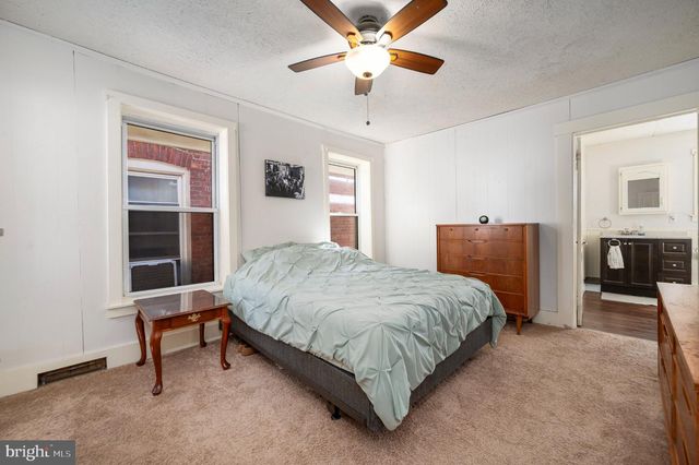 254 DUKE ST, Ephrata, PA 17522