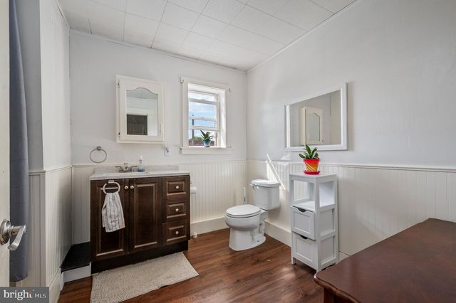 254 DUKE ST, Ephrata, PA 17522