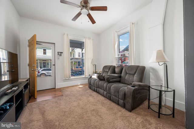 254 DUKE ST, Ephrata, PA 17522