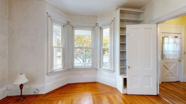 92 Dudley St, Medford, MA 02155