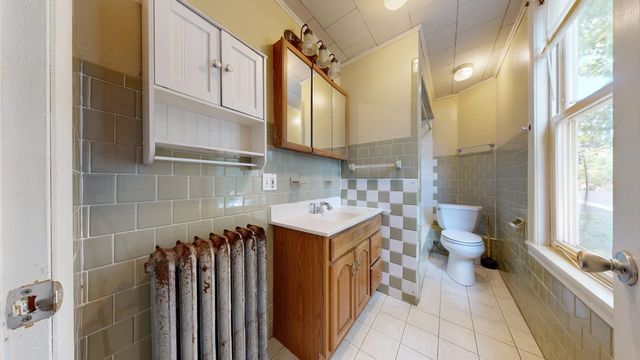 92 Dudley St, Medford, MA 02155