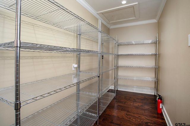 18722 Ridgeline Rd, Tyler, TX 75703