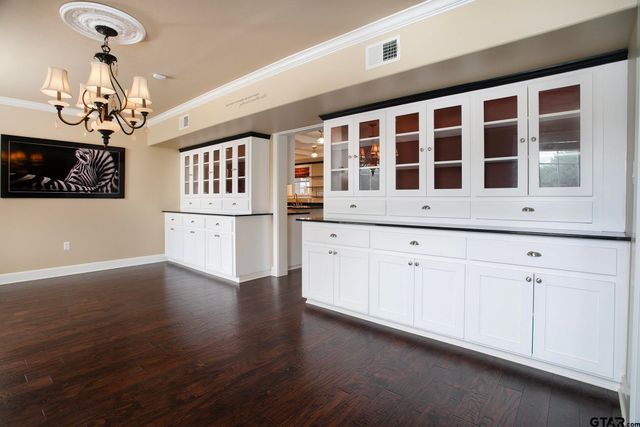 18722 Ridgeline Rd, Tyler, TX 75703