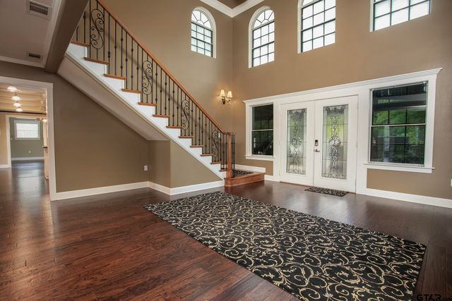 18722 Ridgeline Rd, Tyler, TX 75703