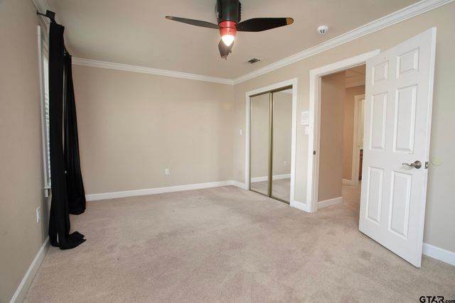 18722 Ridgeline Rd, Tyler, TX 75703